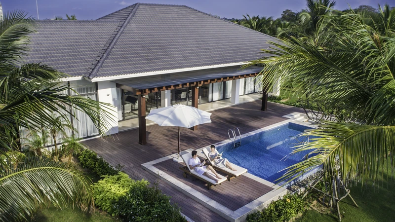 Ông Nikholas Bauer Tổng quản lý Radisson Blu Resort Phu Quoc: Quản lý khách sạn là một phong cách sống và là cam kết trọn đời
