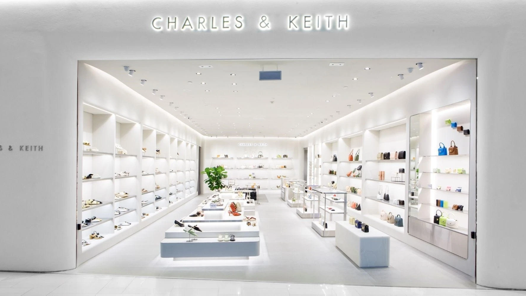 Charles & Keith khai trương cửa hàng thứ 24 tại Aeon Mall Bình Tân