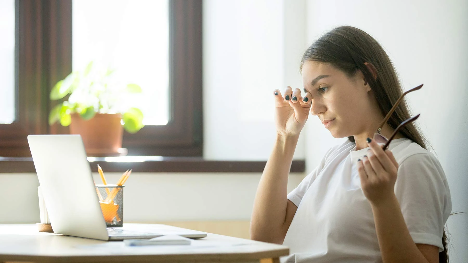 7 mẹo hữu ích có thể giúp bạn giảm bớt cơn đau nửa đầu