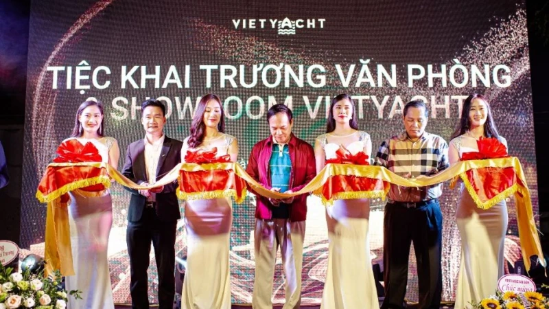 Vietyacht khai trương showroom du thuyền đầu tiên tại Việt Nam
