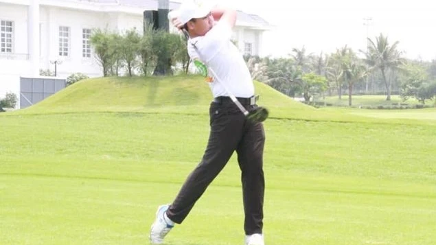 Nguyễn Đặng Minh thi đấu ấn tượng tại Giải golf FLC Hanoi Junior