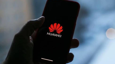 ARM ngừng hợp tác: 'Cú đấm' giáng trời vào mảng smartphone của Huawei
