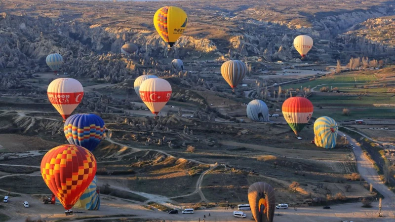 Cappadocia - Điểm bay khinh khí cầu đẹp nhất thế giới