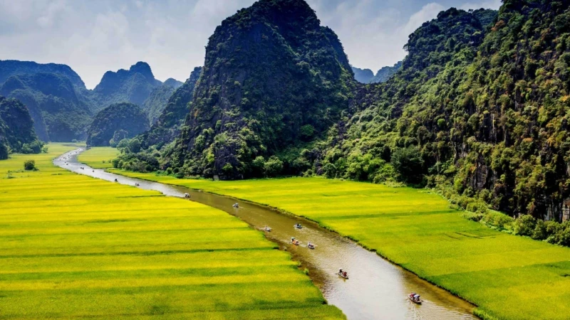 12 trải nghiệm hấp dẫn nhất Việt Nam trong mắt blogger nước ngoài