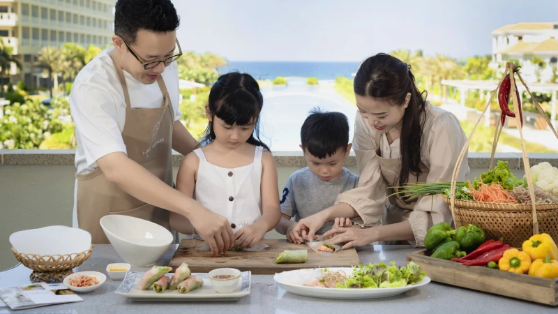 Sheraton Grand Danang Resort giới thiệu chương trình ‘Side by Side’ dành cho gia đình