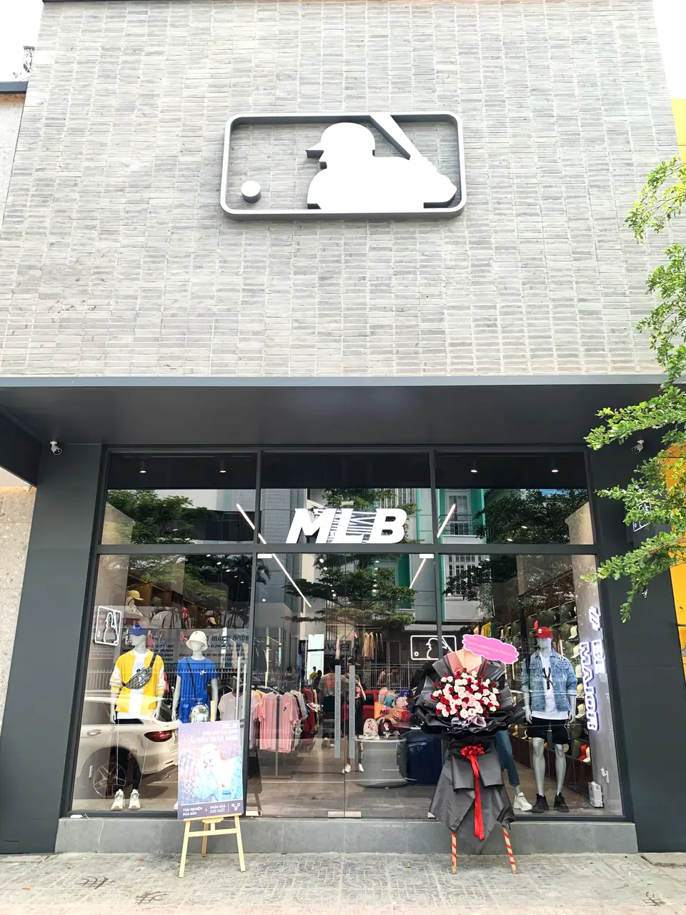 MLB Vietnam  23 Tràng Tiền  Cửa Hàng Quần Áo Thể Thao ở Hà Nội