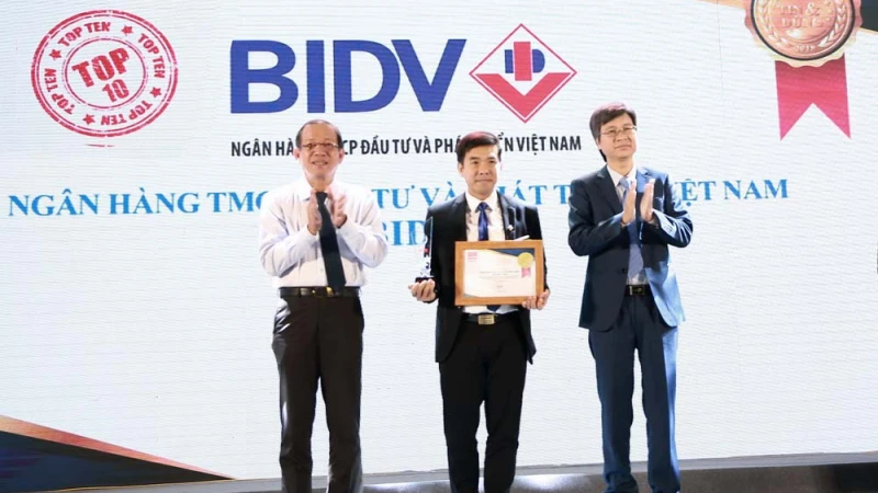 BIDV SmartBanking - Sản phẩm ngân hàng số được vinh danh tại “Tin & Dùng Việt Nam 2018”