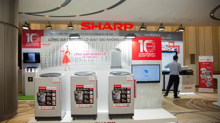 Sharp Việt Nam ra mắt loạt sản phẩm ứng dụng công nghệ mới nhất trên thế giới