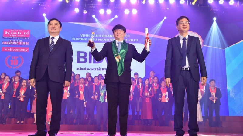 BIDV – Top 10 Doanh nghiệp Thương hiệu mạnh Việt Nam 2018