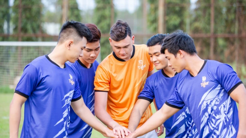 5 siêu sao bóng đá thế giới sắp đến Việt Nam