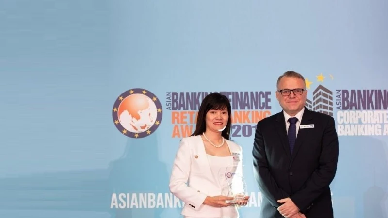 BIDV được vinh danh Ngân hàng SME tiêu biểu tại Việt Nam 2019