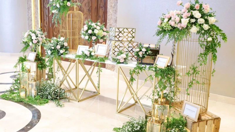 Asiana Plaza ra mắt chương trình ưu đãi “Cười đi rồi cưới" tặng 20 gói trang trí hoa tươi cao cấp