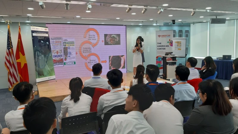USAID BUILD-IT và chương trình Dow Vietnam STEM mang một cuộc thi về kinh doanh đến với các sinh viên kỹ thuật