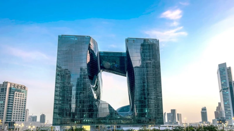 Siêu khách sạn ME Dubai - Kiệt tác kiến trúc mang phong cách vị lai của nữ KTS Zaha Hadid