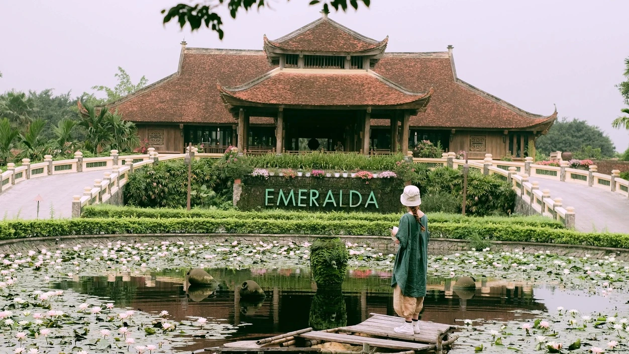 Du xuân an yên đậm chất làng quê tại Emeralda Resort Ninh Bình