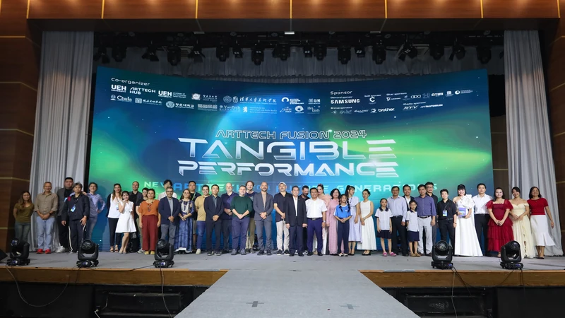 Tangible Performance: Bản giao hưởng ArtTech lan tỏa thông điệp về tương lai bền vững