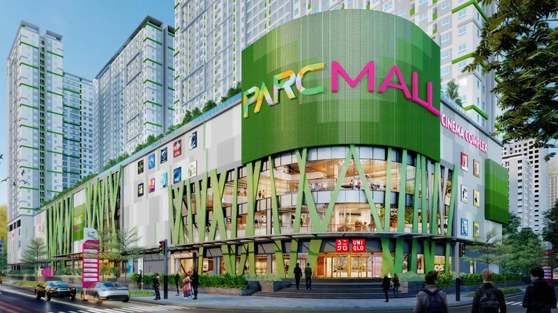 UNIQLO chính thức khai trương cửa hàng mới tại TTTM Parc Mall