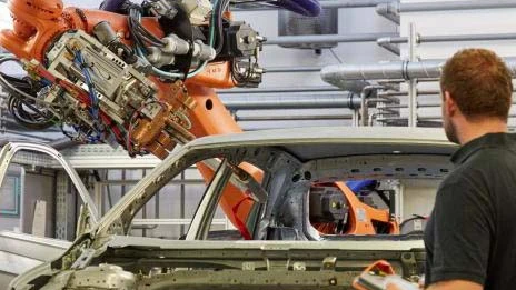 Volkswagen sản xuất hàng loạt phụ tùng bằng máy in 3D