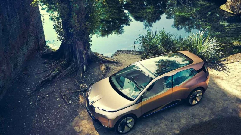 Khám phá chiếc xe điện tự lái độc đáo của BMW