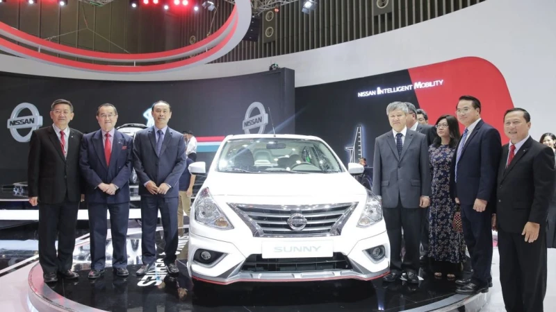 Triển lãm ô tô Việt Nam 2019 chính thức khởi động quy tụ 14 hãng xe hàng đầu thế giới